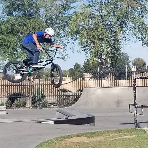 Meet your Posher, Christie - Picture 5 of 5